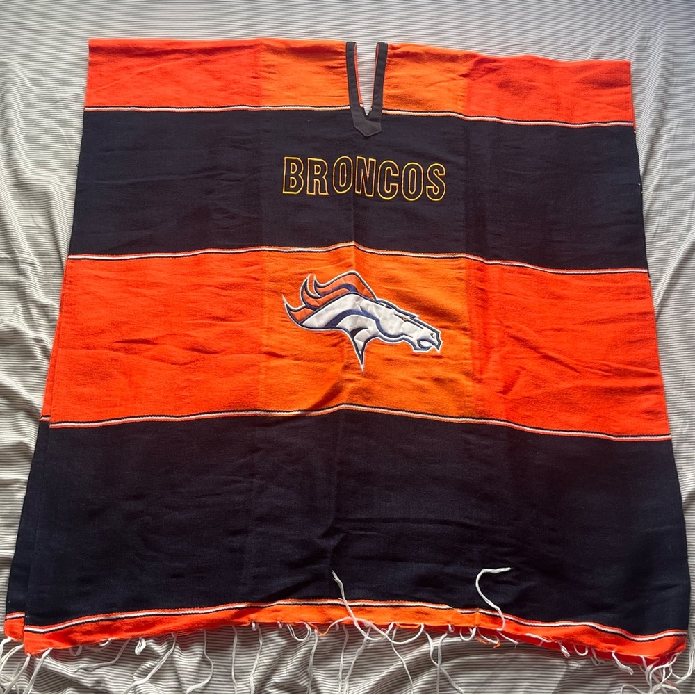Denver Broncos Poncho
